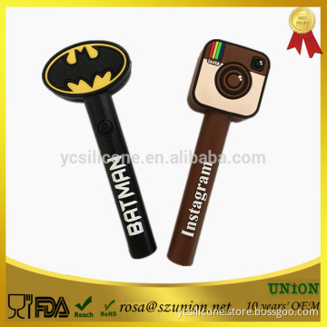 2015 zoom fashion selfie stick silicone products with bluetooth shutter button